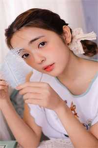 拯救恶毒女配姐姐，我反被大佬盯上完整版