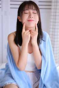 财神女胎：开局被嫌弃，我带妈狂赚千亿成首富！畅读