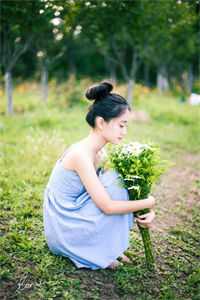 春风若有怜花意无错版