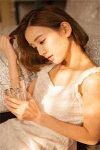 一枕流年赴远山抖音热门