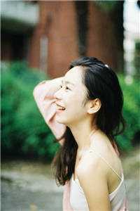 神婆下乡：我看鬼准，看老公更准全文免费