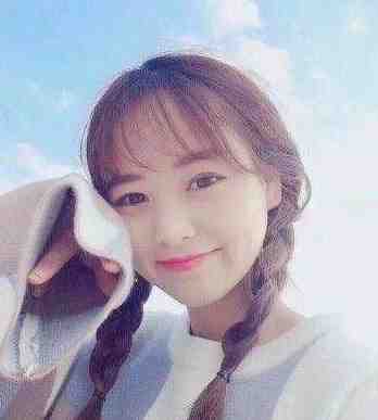 她在黎明等待好书