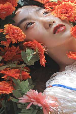 独坐成山雪一程爆款热文