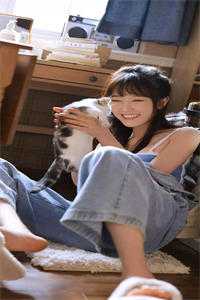 过年陪回光返照的奶奶玩捉迷藏后，全家都消失了畅销巨著