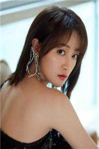 灯烛荧荧照孤寝好书