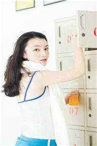 我的爱意，你的骗局的小说