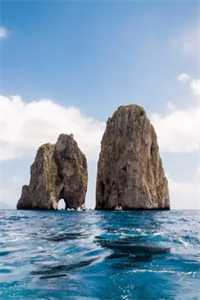 三个人的爱情太拥挤，我选择退出新上热文