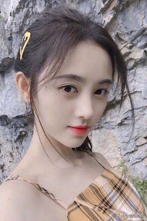 误闯癫家，我拯救反派一家后成了团宠后续+结局