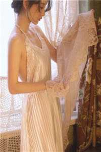 大婚当日九皇子要我给侍女磕头，太子一怒抢亲后续