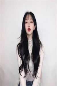 拯救恶毒女配姐姐，我反被大佬盯上章节