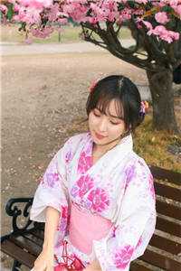 月下有你花下无你完结