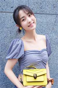 游戏入侵：我靠养猪流平推爽文