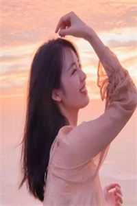 网恋男友嫌我丑？我转身傍上男神免费