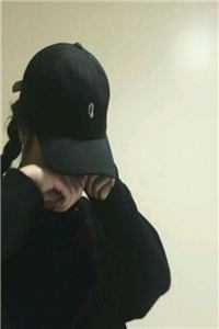 清冷权贵缠上他人妇，夜夜不停吻短篇