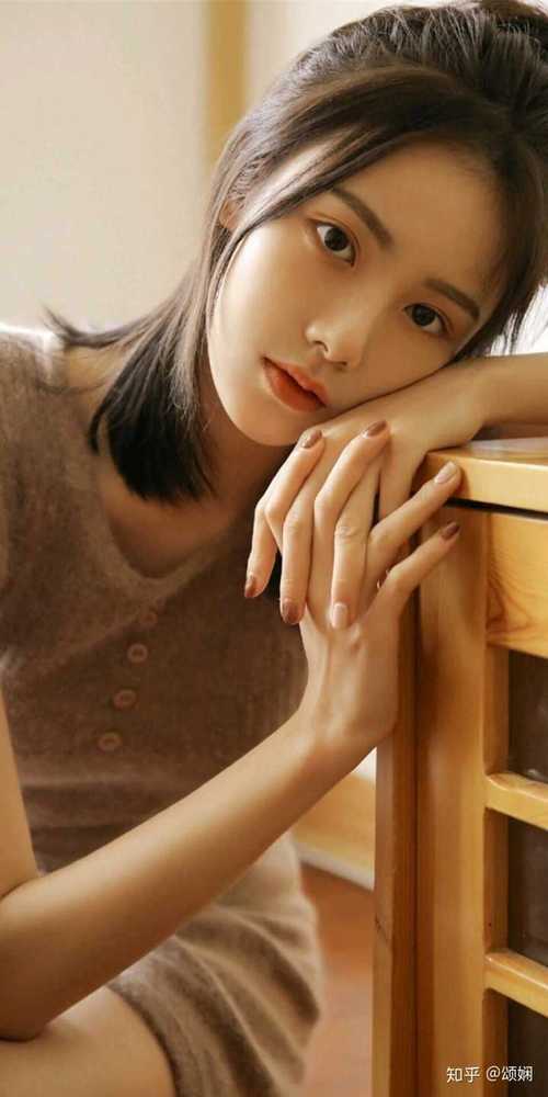 奶团荷包通古今，捡宝救活全荒村芽芽柳婆婆番外