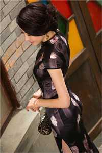 神婆下乡：我看鬼准，看老公更准应白狸封华墨无删减全文