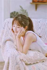 白眼狼养女能听见儿子心声热门