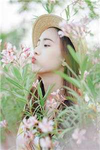 局长，我爸让你来啃老畅销巨著