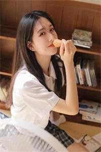 落红不懂春风意篇章