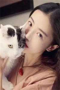 脱离世界后冷情帝王悔疯了全球完整文集