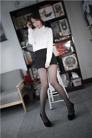 复仇，从美艳女邻居开始完结文