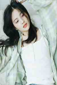 俏寡妇重生，赖上邻居糙汉白柔锦袁松番外