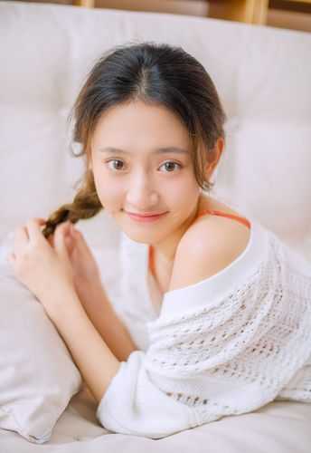 朝露未晞，且让红尘全集