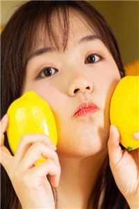 废物丧尸穿后宫，阴鸷暴君夜夜宠爆火全网