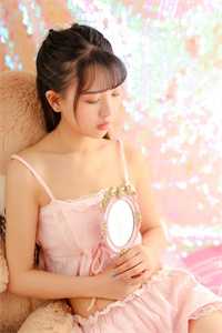 废物丧尸穿后宫，阴鸷暴君夜夜宠小说免费