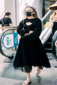 不做明月照影人未删减版