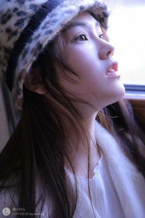 明明如月不可攀异常火爆