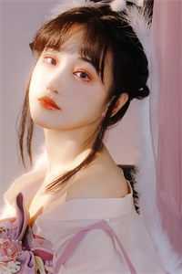 离婚后我专心搞事业，他急了高口碑