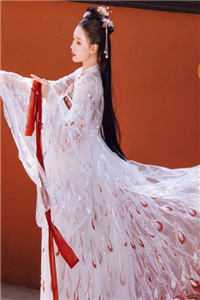 除夕夜被嫂子嫌弃没边界感，我划清界限后她却悔哭了火爆小说