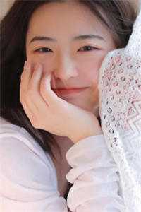 偏执陛下独宠我，娇娇娘娘她躺赢了全文