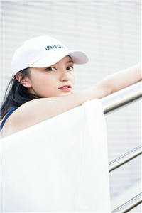 白切黑少女上位，哥哥他输得彻底未删减版