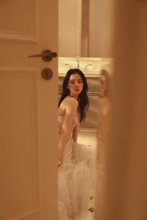 和闺蜜在地府考编三百年后，我杀疯了阅读