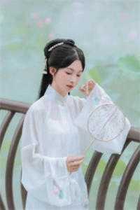 重回八零，嫁凶戾糙汉致富养崽精修版