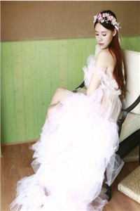 开局被师妹逆推，我觉醒了逆袭系统爽文